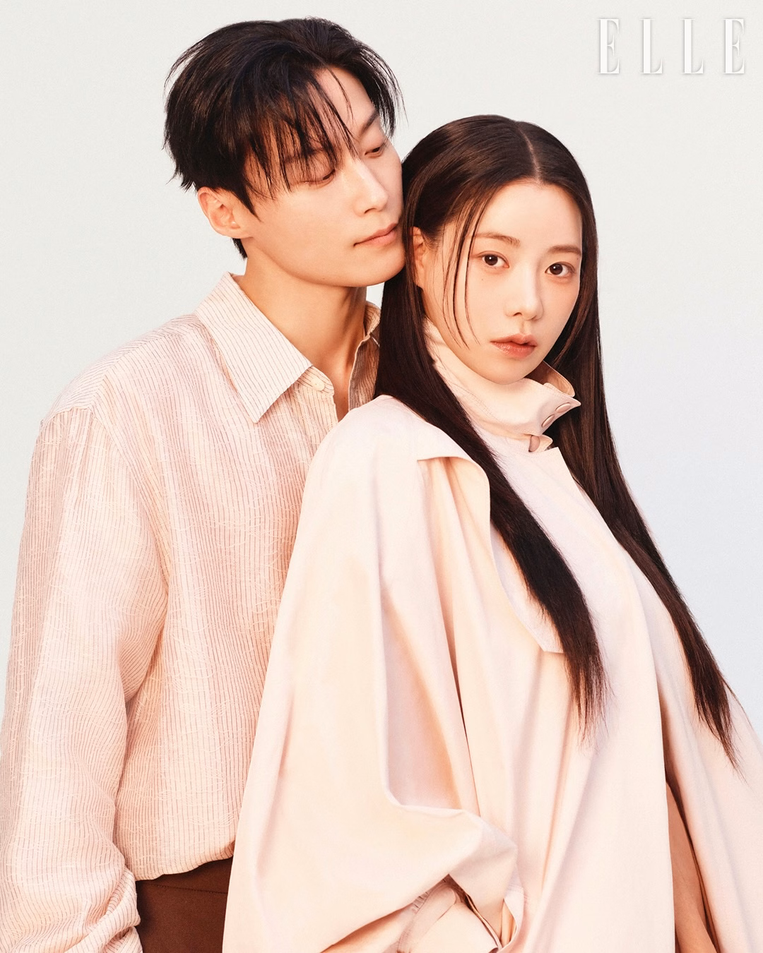 Lim Ji Yeon and Heo Nam Jun on set