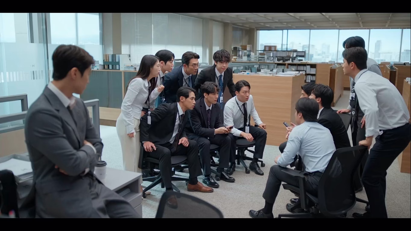 Comedic scene with Shin Hae Sun