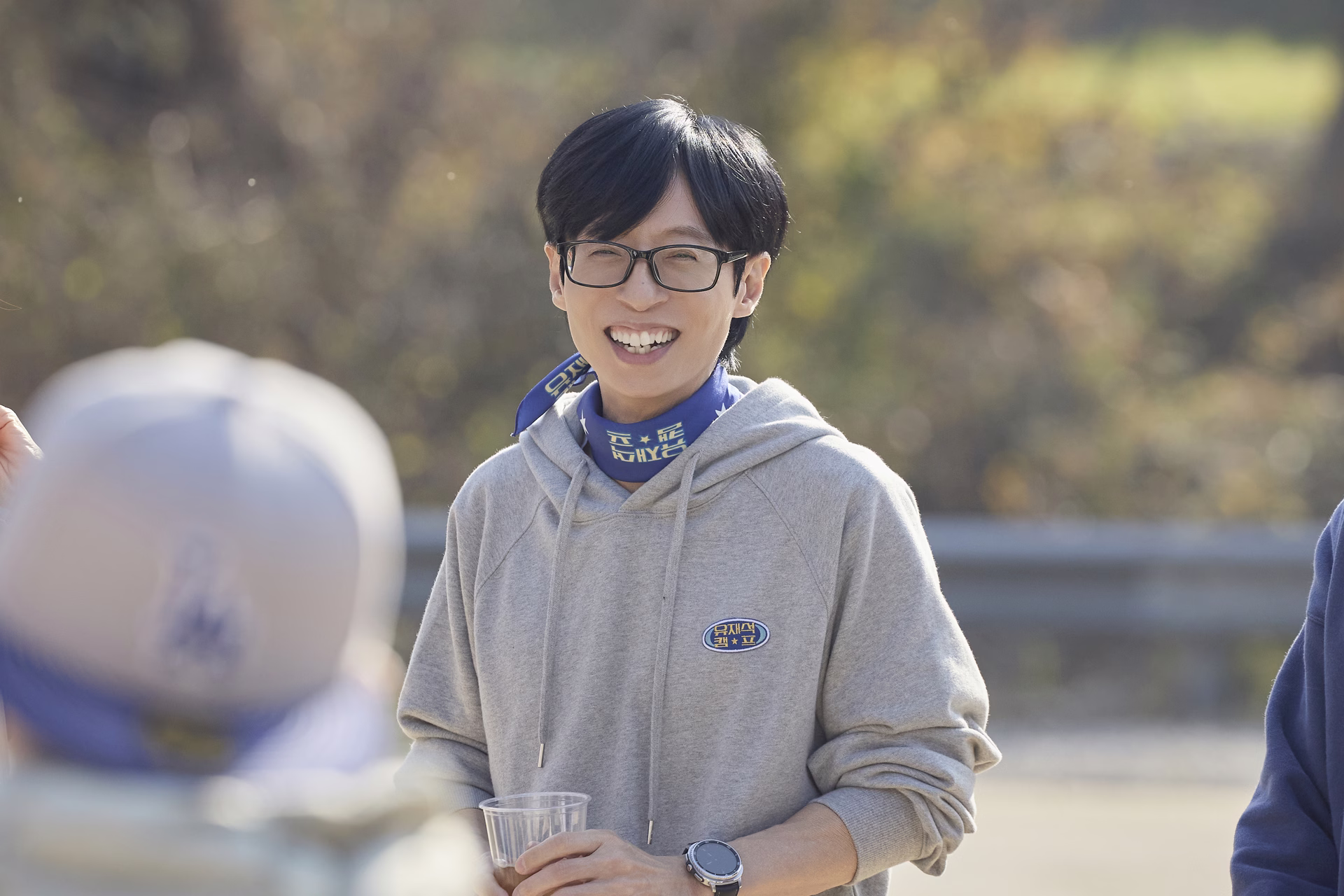 Yu Jae Seok and team in cheerful mood