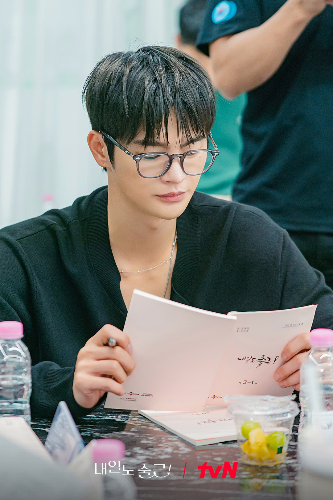 Seo In Guk as Kang Si Woo