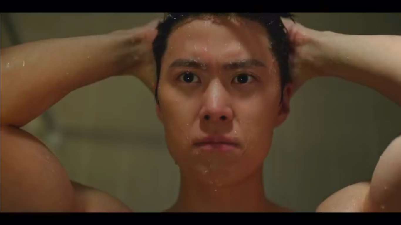 Ki Jun comforting In Ah