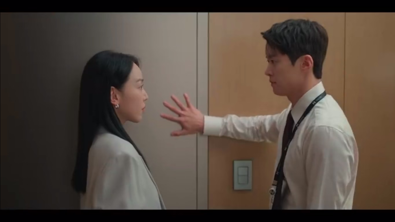 Jae Yeol in a moment of crisis