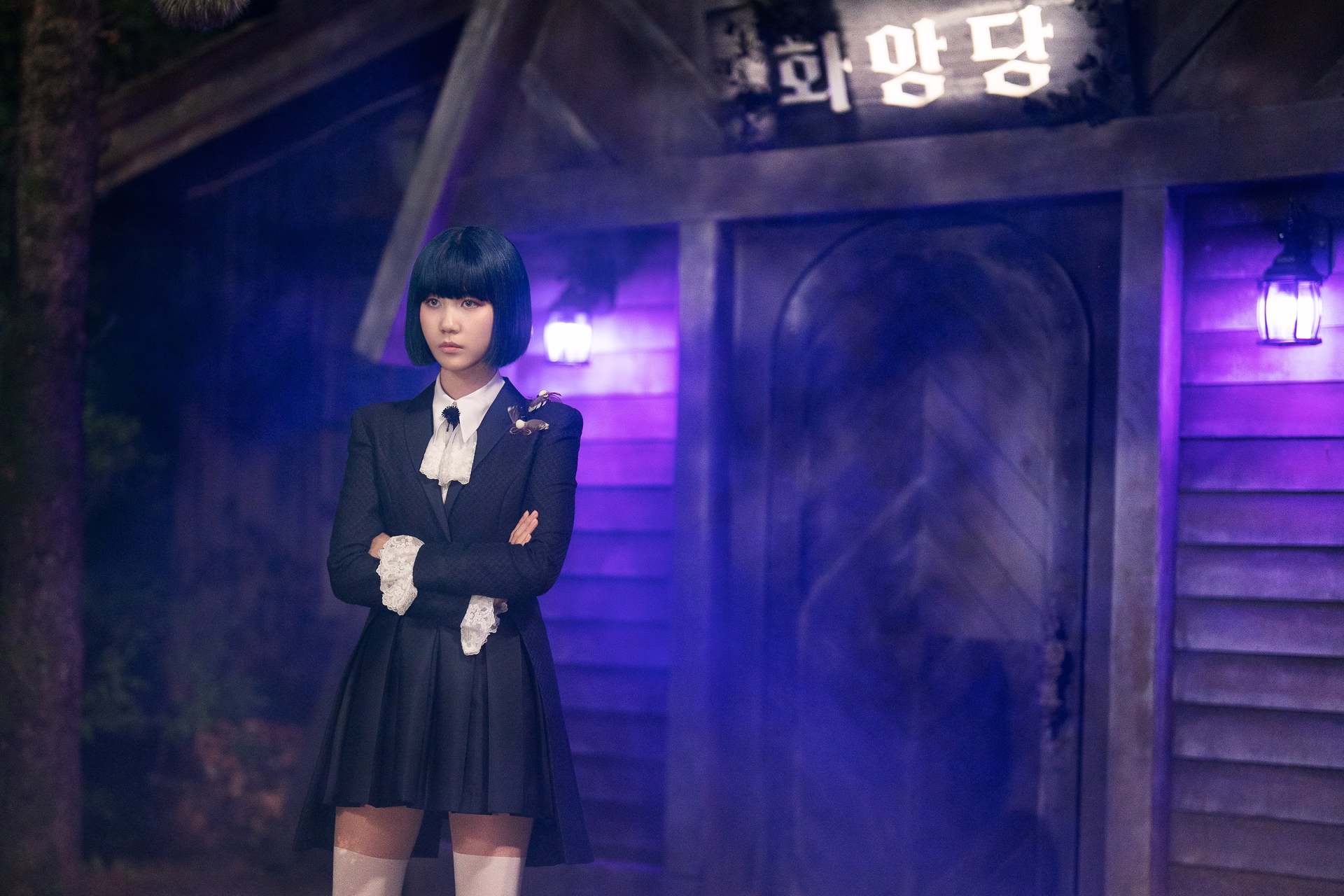 Hong Ja and Yomi Face Off