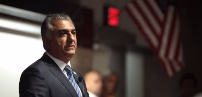 Reza Pahlavi speaking at an event