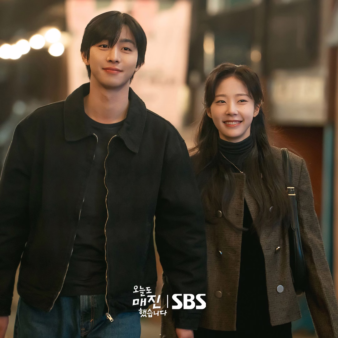 Ahn Hyo Seop and Chae Won Bin on a date