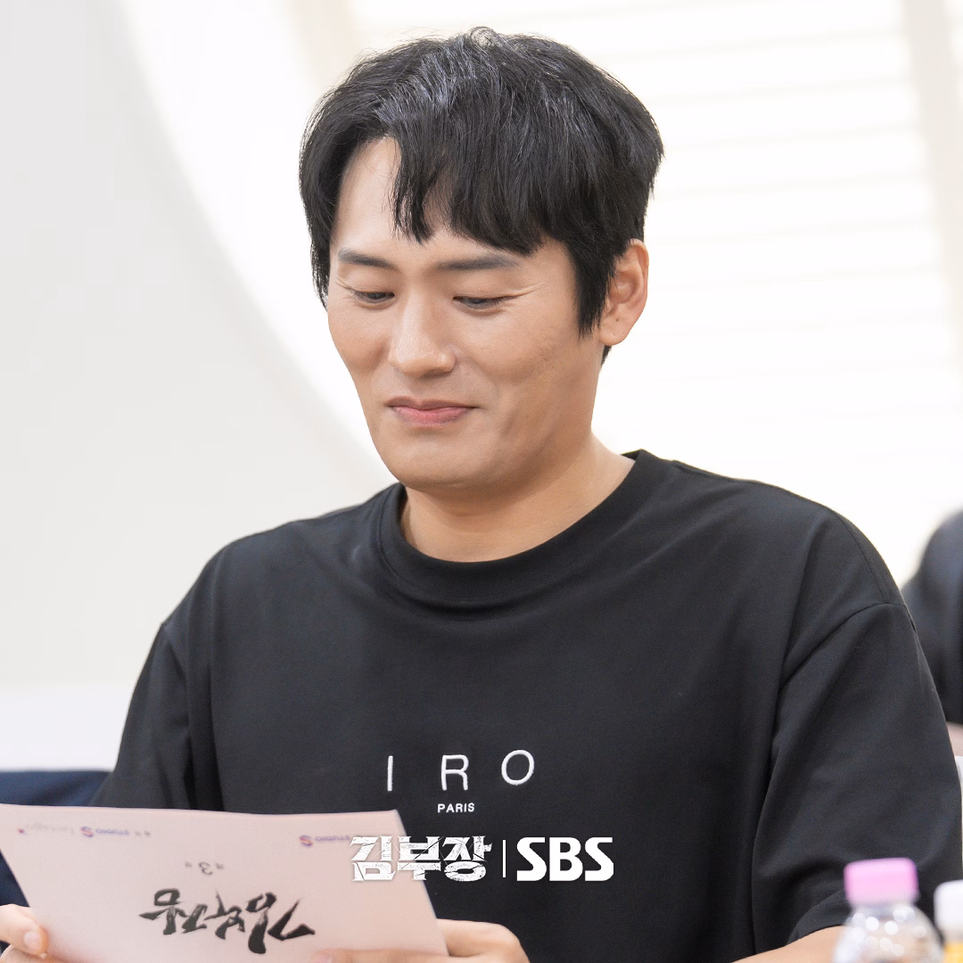 Choi Dae Hoon as Sung Han Soo