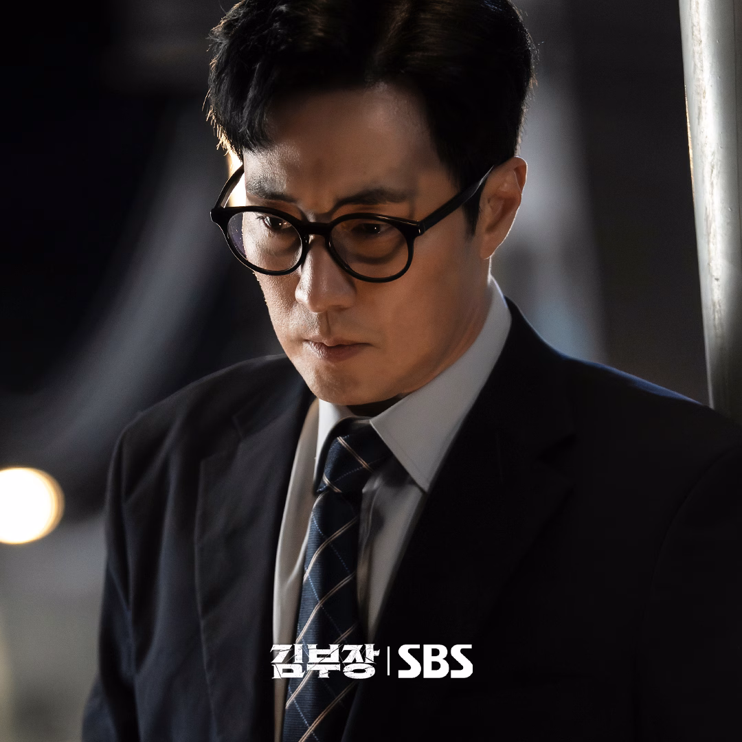 So Ji Sub as Manager Kim