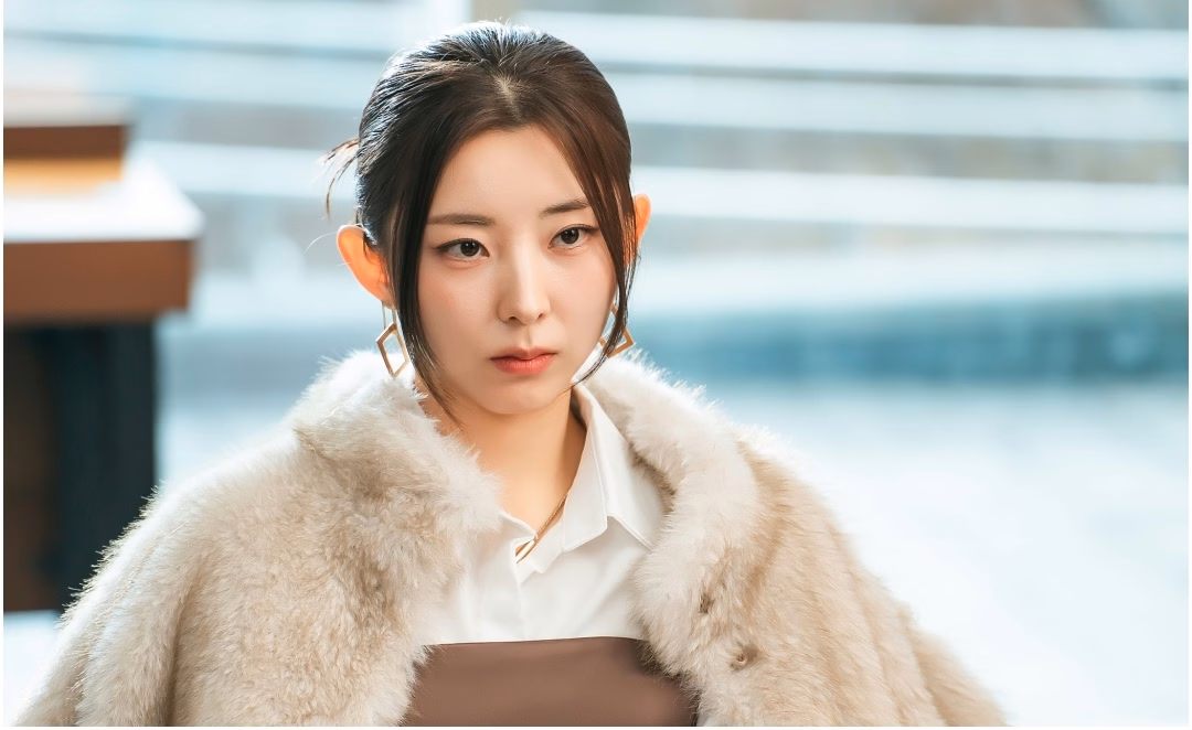 Kwon So Hyun as Han Yi Jin