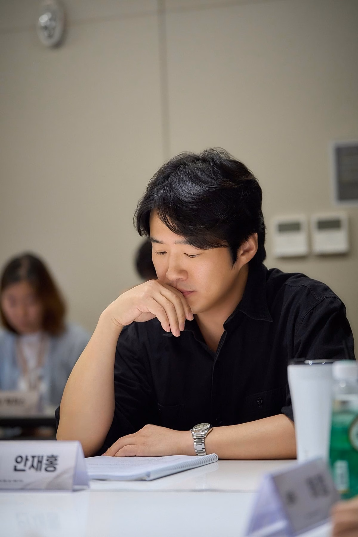 Ahn Jae Hong deep in thought