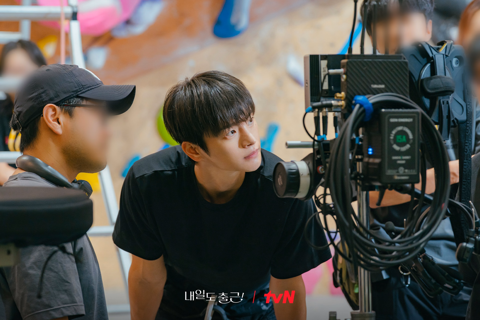 Seo In Guk with a charming smile