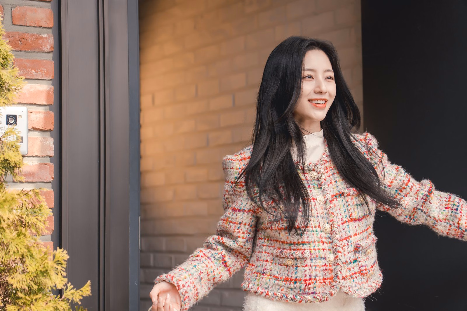 Kang Min Ah in a moment of despair