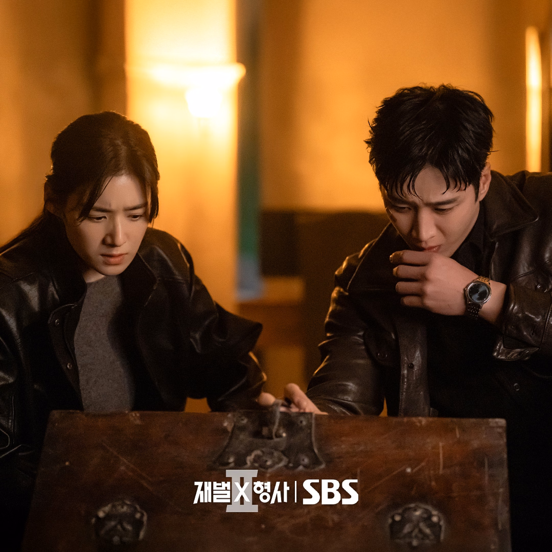 Director Kim Jae Hong at Work