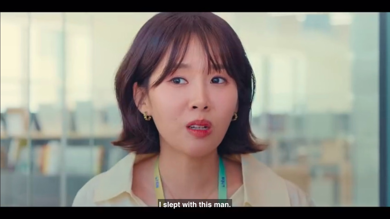 Ha Na's mother manipulating Yoo Geon to keep her daughter under control