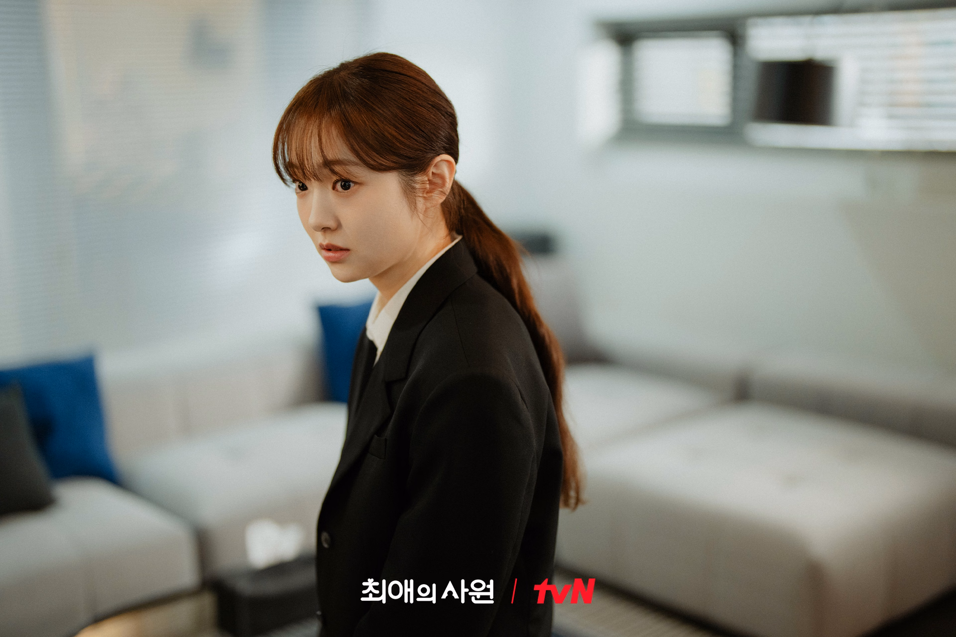 Kim Hye Jun and Kang Hoon intimate scene