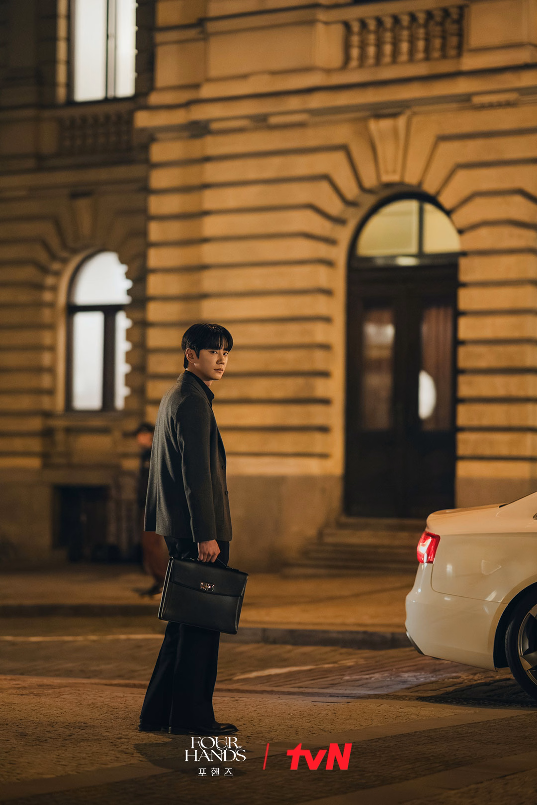 Jang Gyuri's character maintains her characteristic warmth and brightness