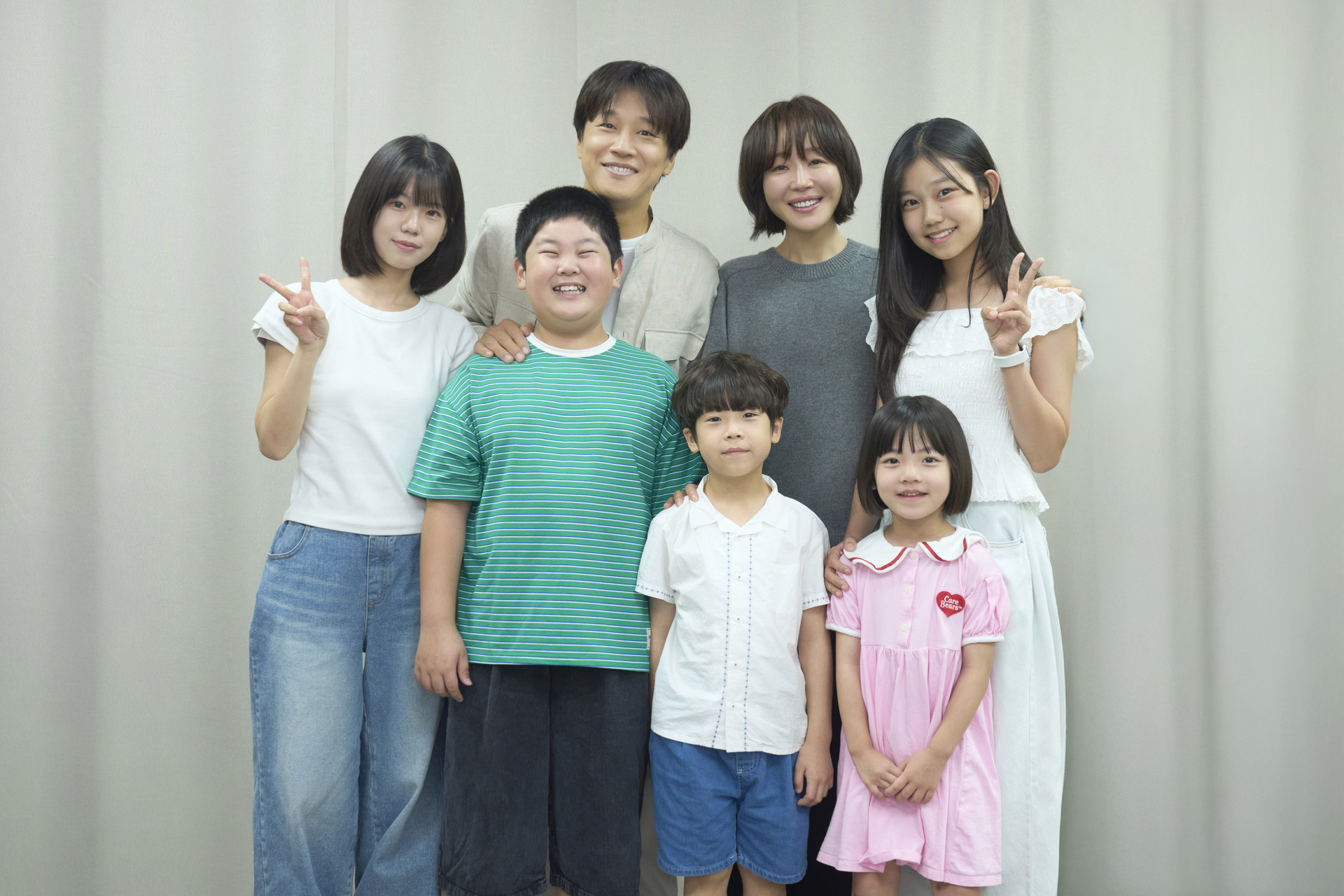 Two Cops and Five Kids cast and crew behind the scenes