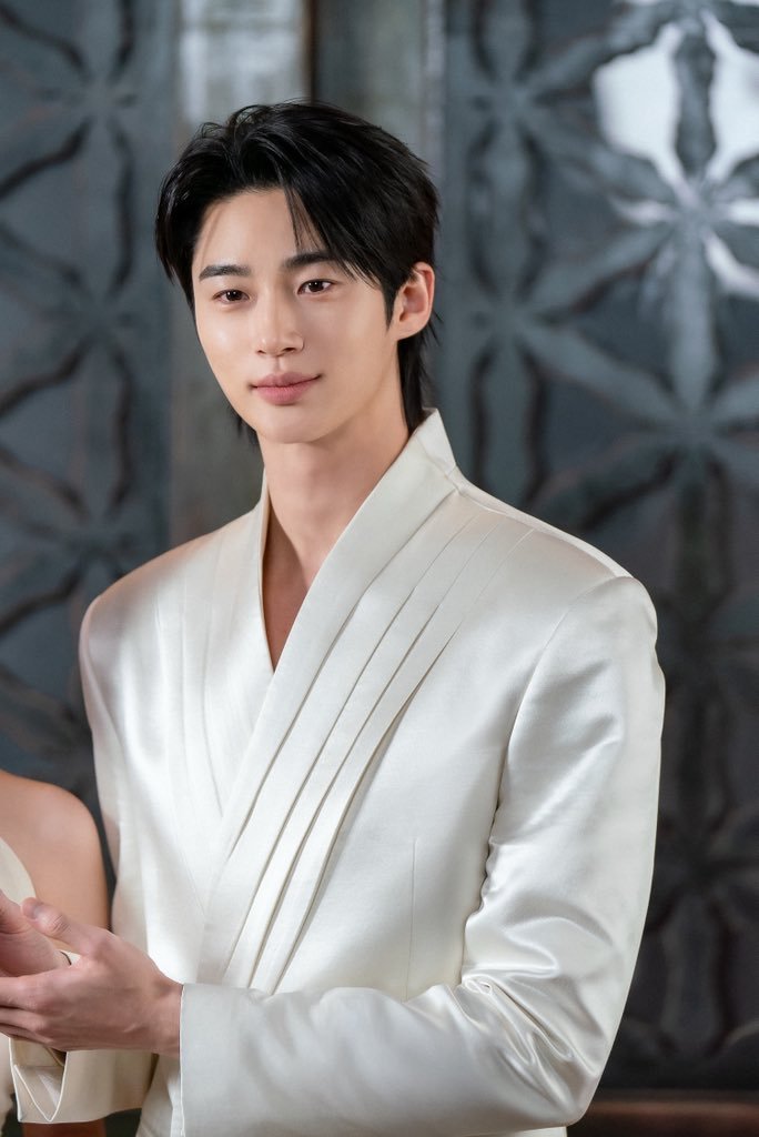 Byeon Woo Seok in Character