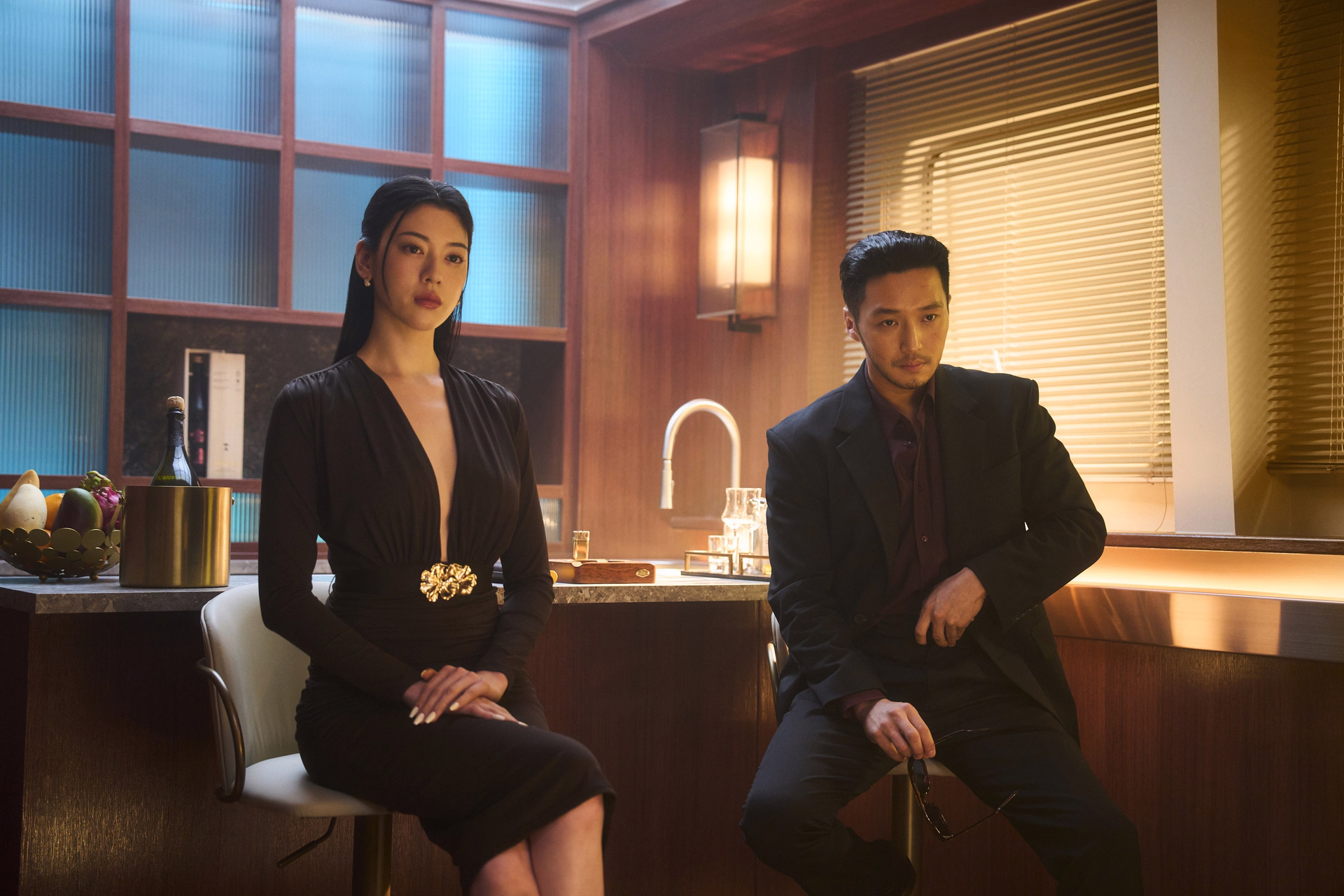 Roh Jae Won embodies the jealous antagonist Park Tae Young