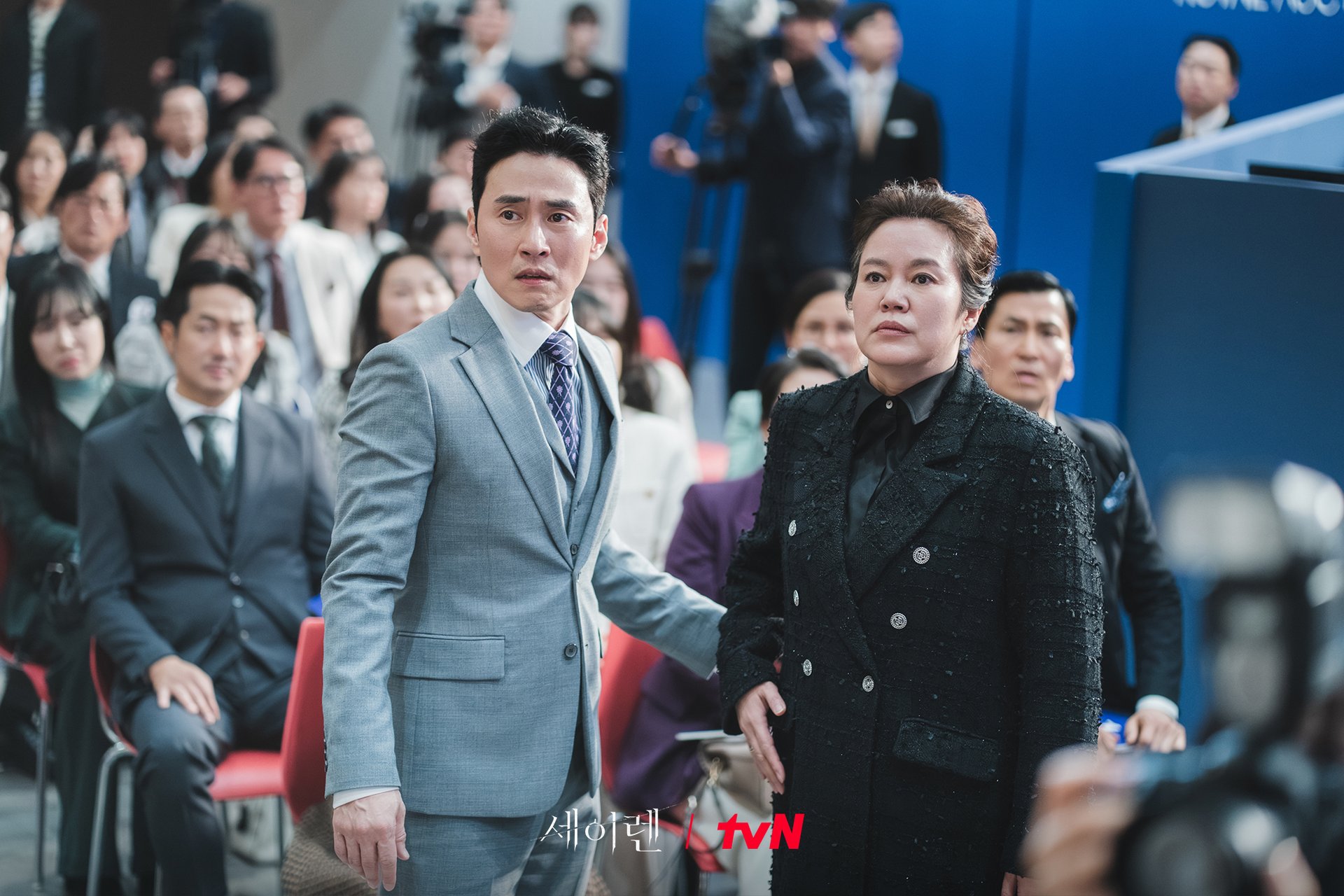 The Tension Mounts at Royal Auction