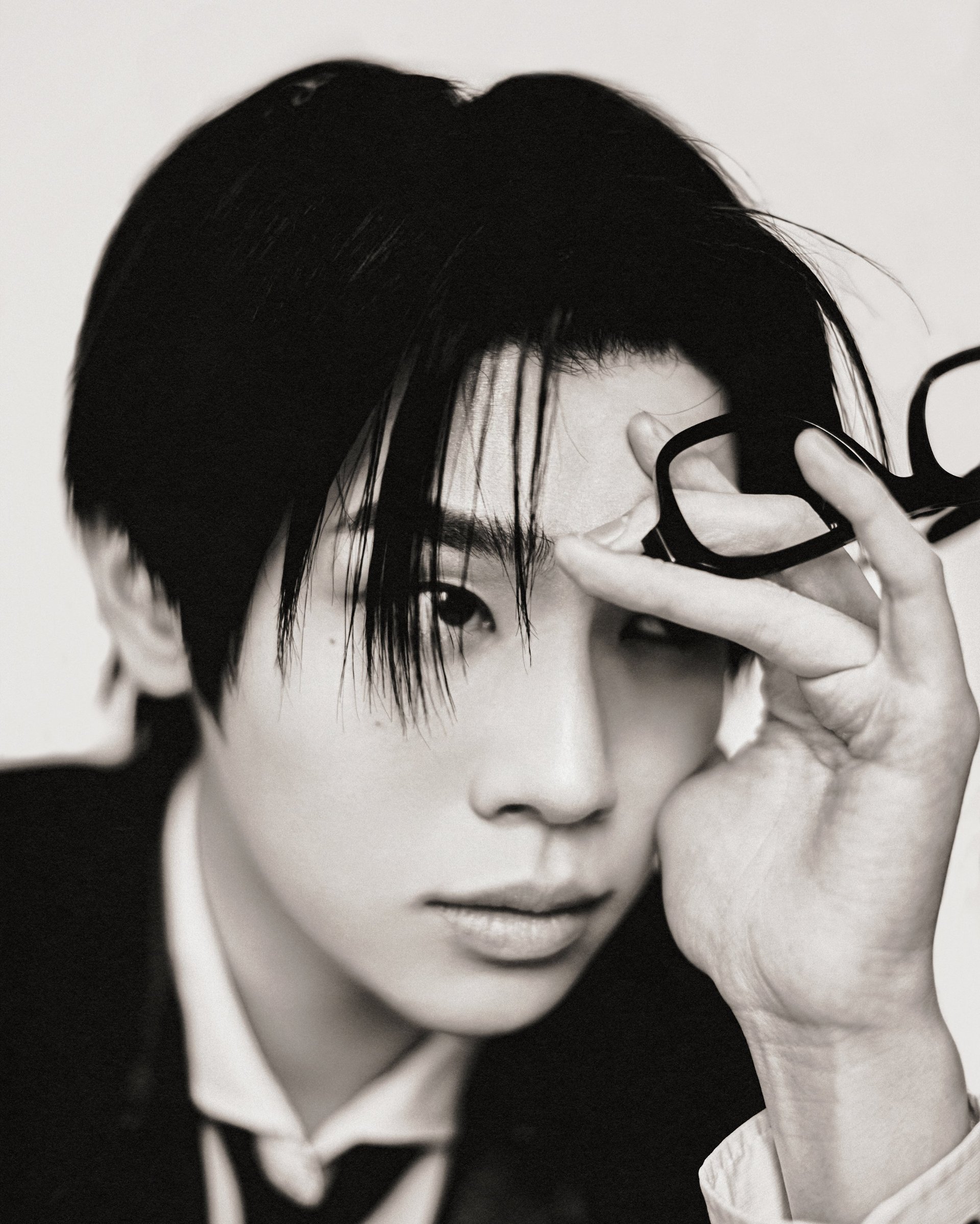 Kim Tae Rae with a gentle smile