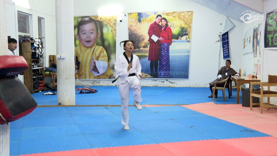 Dorjee Yangkee training session with focus on technique and form