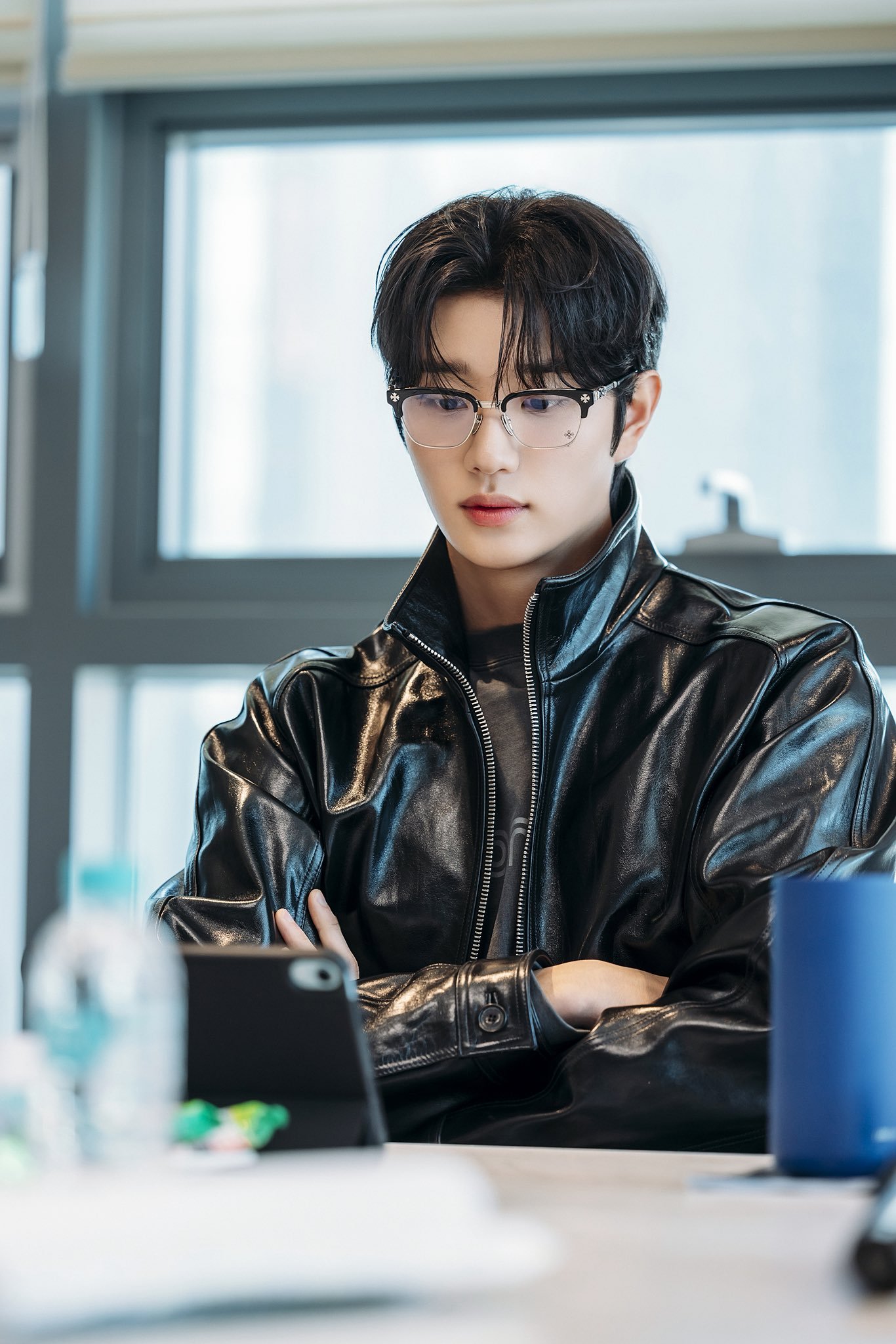 Kim Jae Won looking introspective