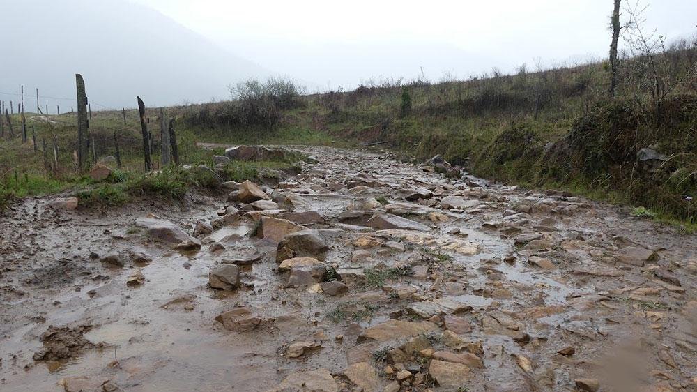 Local community gathering discussing farm issues