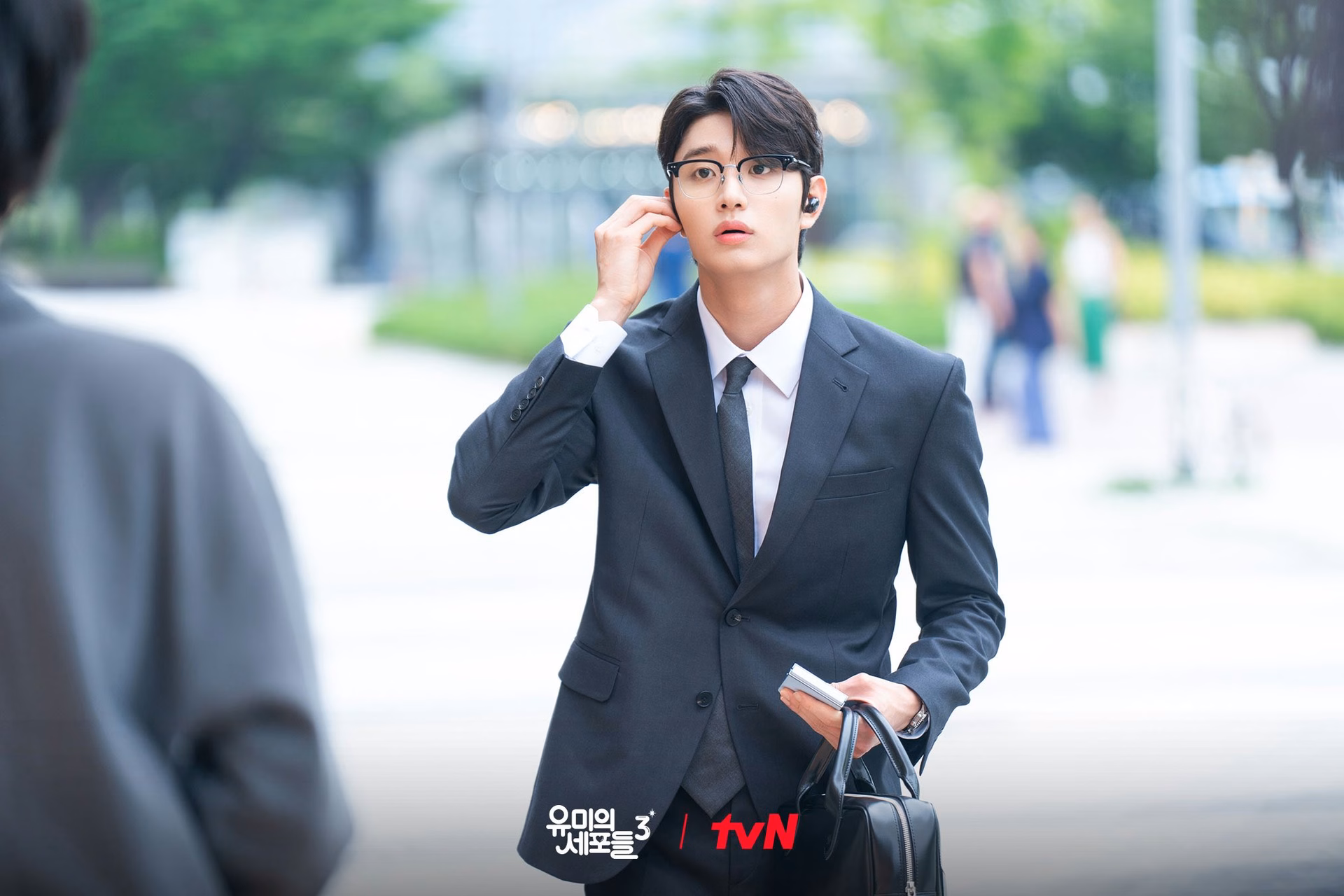 Yumi's cells in a moment of chaos