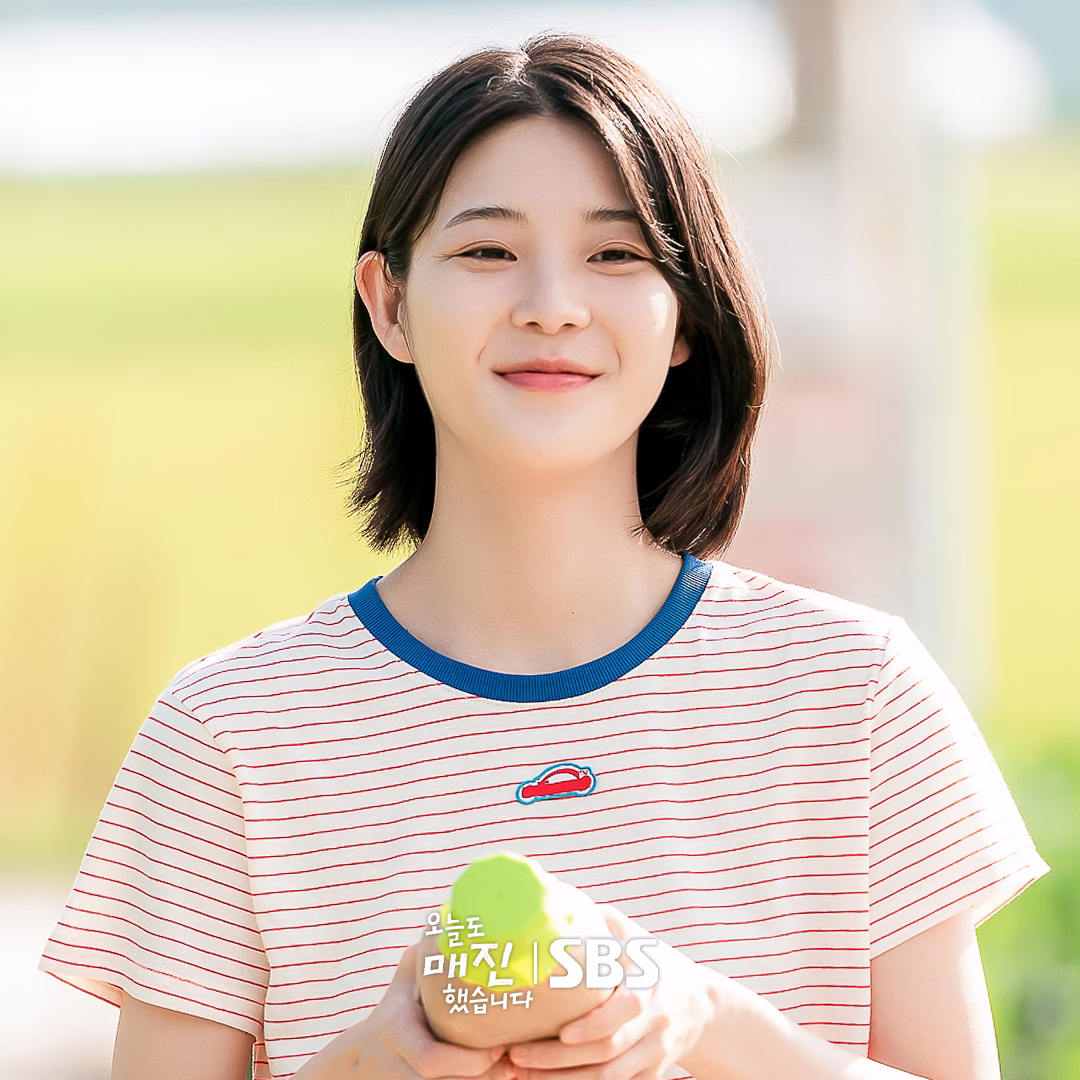 Hwang Ki Hong handling a challenging situation