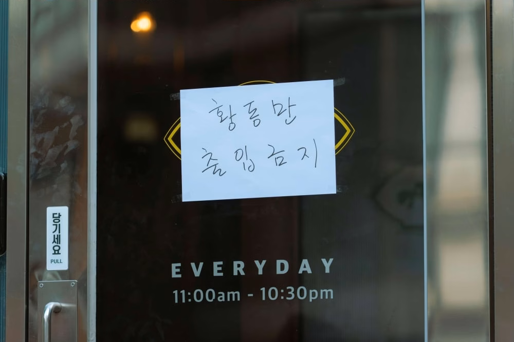 The Eight Club's Hangout Spot